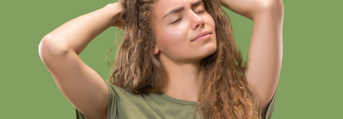 La routine pour cheveux secs : hydrater, nourrir et réparer naturellement