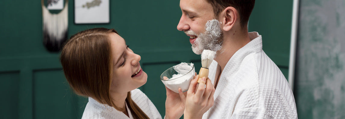 Rituel de rasage et épilation pour l' homme et la femme