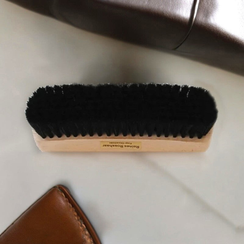 Brosse à reluire noire