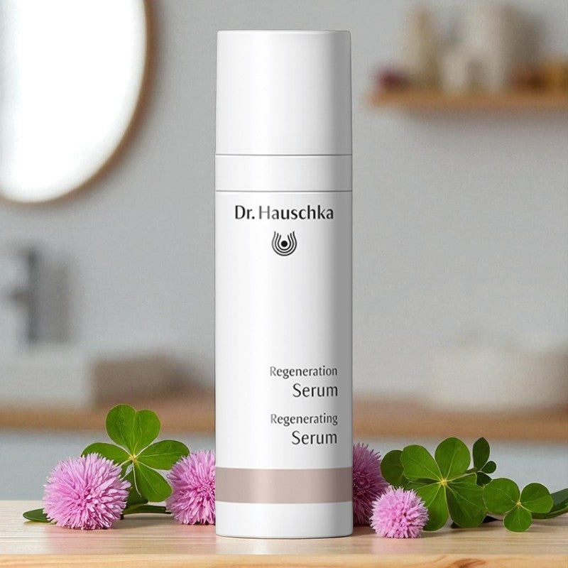 Dr. Hauschka - Regenerierendes Serum Tag & Nacht Roter Klee BIO 30ml