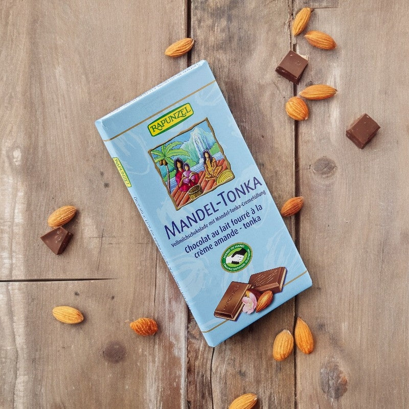 Chocolat au lait fourré à la crème d'amande et tonka BIO