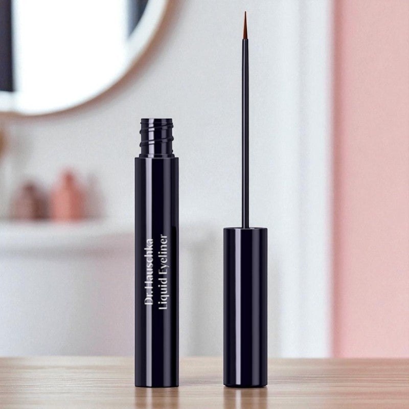 Dr. Hauschka - Eyeliner liquide BIO N°01 noir 4ml