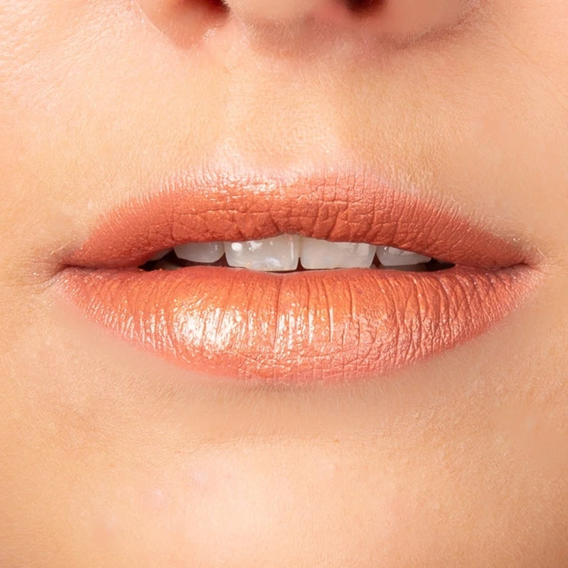 Charlotte Bio - Rouge à lèvres brillant corail BIO 3.5g