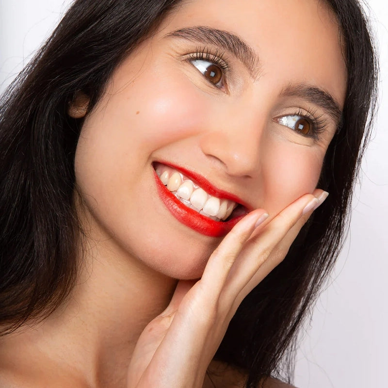 Charlotte Bio - Rouge à lèvres mat rouge royal BIO 3.5g